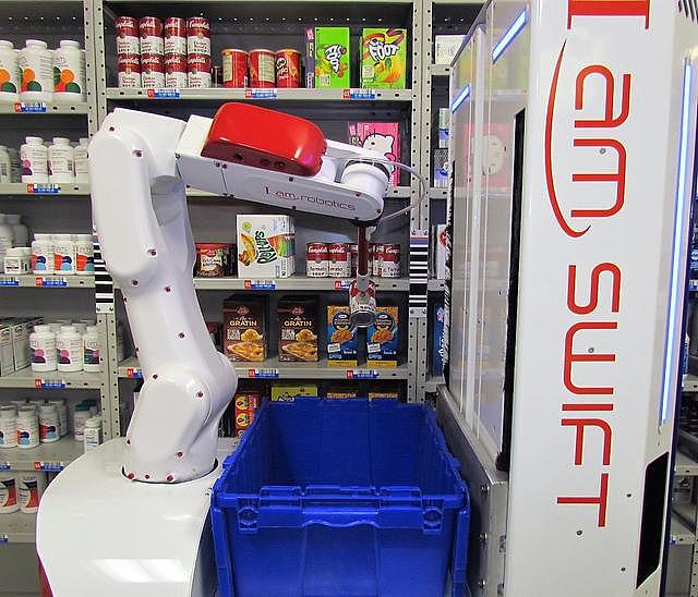 越来越聪明的工业机器人，正在怎样改变我们的生活？