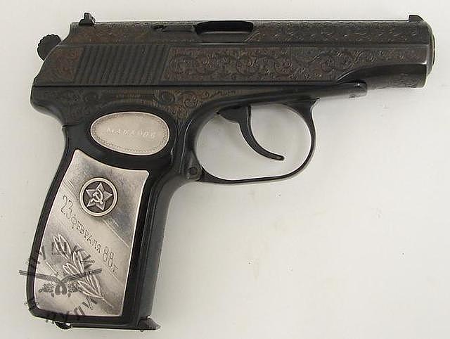 已经成为收藏界的珍品，苏联一经典礼品名枪重金都买不到