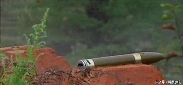中国107火箭炮竟然不需要炮管：用一枚大头针就能发射！