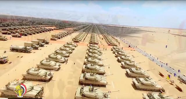 非洲军力第一强大秀强悍武力：坦克成群装甲战车成片