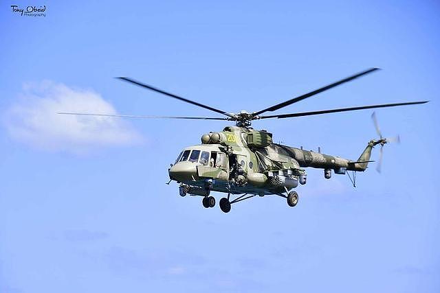 普京走出一步好棋，俄罗斯直升机频繁出现到叙利亚一港口