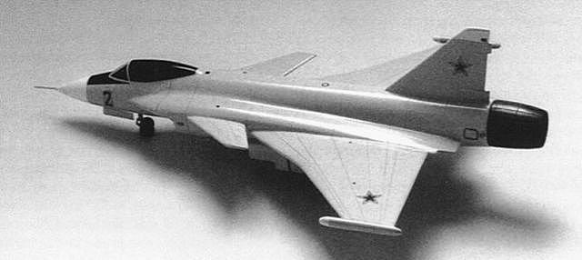 歼-10曾有个苏联血统兄弟，红色帝国倾覆使其无缘蓝天
