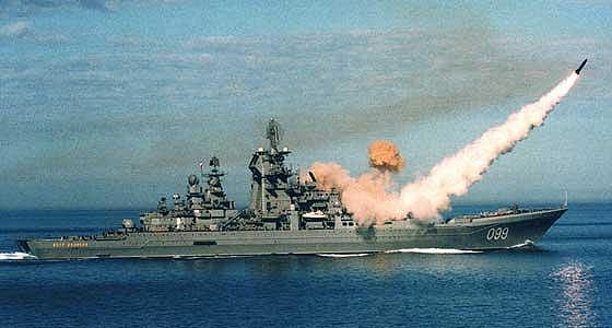 恐怖的花岗岩反舰导弹，苏联抗衡美国强大航母的致命武器