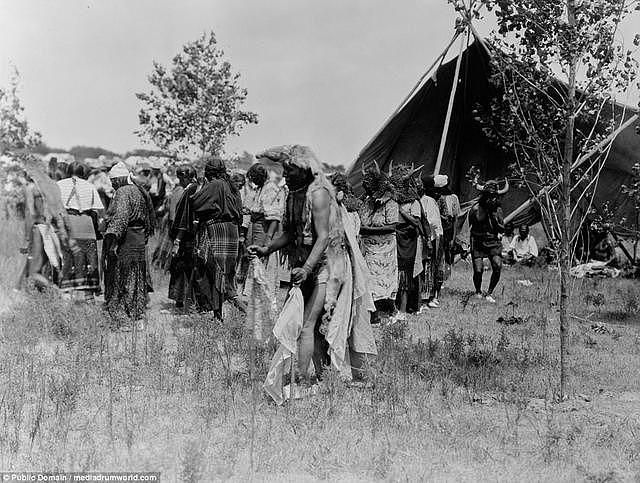 美国人违背条约进攻印第安人 没想到在小巨角战役遭全歼
