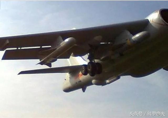 中国武器弹药很便宜吗：央视披露轰6K的空地导弹造价数百万元！
