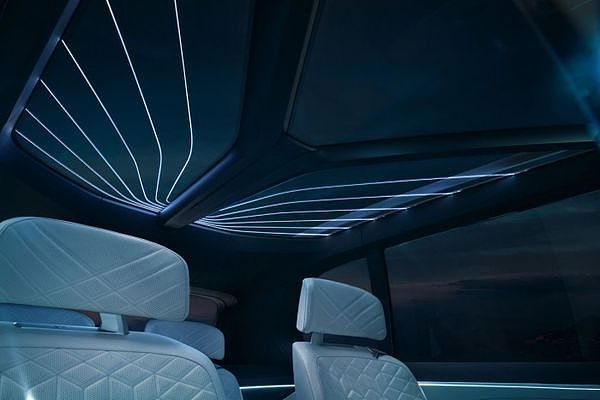 科幻座驾 宝马X7将亮相2017法兰克福车展
