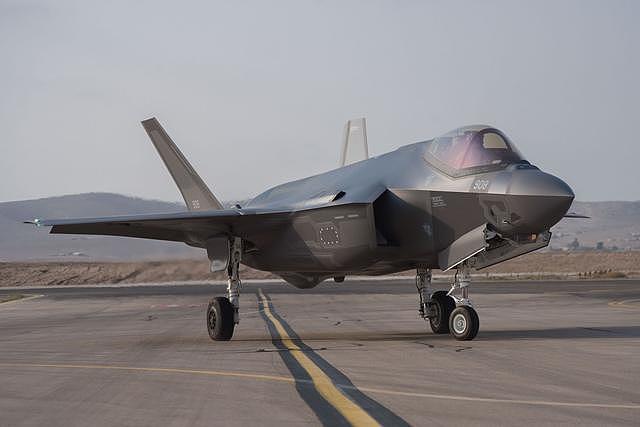 以色列空军的隐形战机越来越多，未来一大作用让伊朗发慌