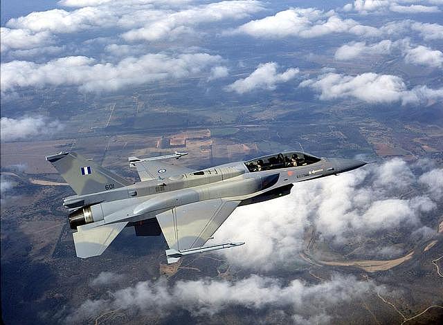 美国军火商再获大单：为希腊123架F16战机进行升级