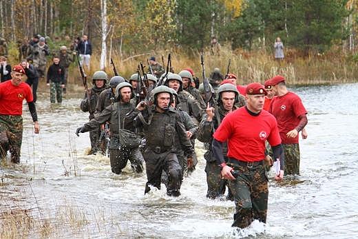 俄罗斯特种部队士兵是如何选拔的？搏斗画面让人不寒而栗