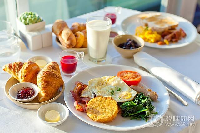 盘点4种错误早餐吃法！经常做，你的身体不会太好