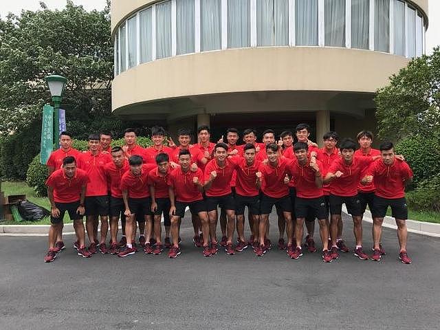 再冲冠！上海U20代表队出征全运会