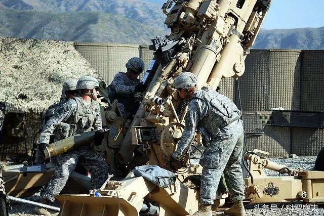 为何美军喜欢纯手工活：从坦克到榴弹炮都坚持人工装填！