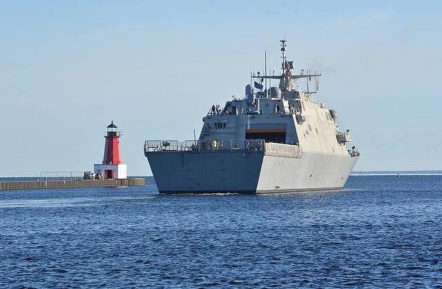 洛马公司向美国海军交付第5艘自由级战斗舰小石城号