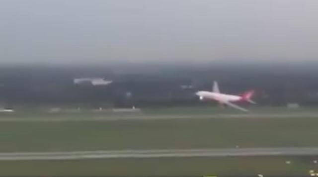 玩得有点大：飞行员无预警驶A330秀告别飞行大机动