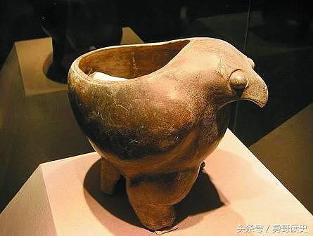 农民耕田时挖出一个陶罐 不料是珍贵国宝 国家禁止出国展览