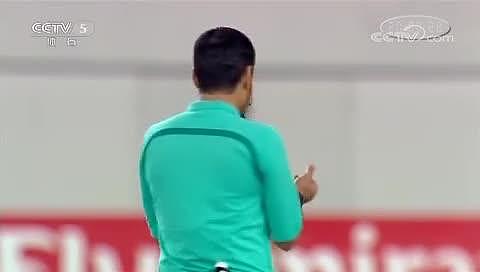 早报：梅西首破布冯球门，一次进俩！