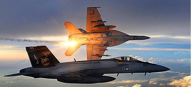 F-35C拖后腿了：美国海军加速采购超级大黄蜂更新舰载机队