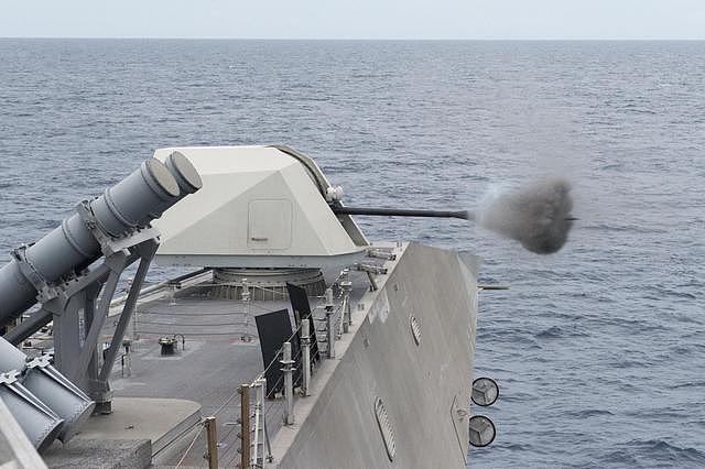 终于有像样火力了：美军在亚太濒海战舰首用反舰弹打中远距目标