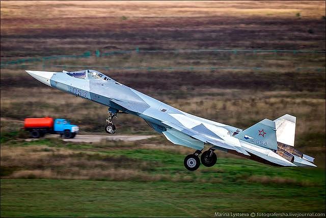 印度空军首次对俄罗斯五代机说不，十年研发付之一炬