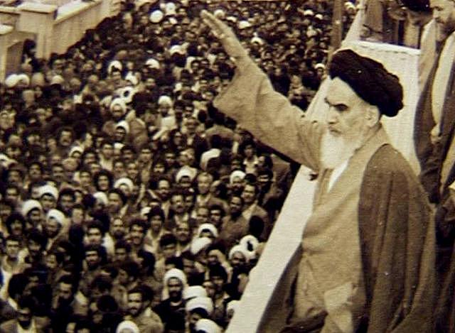 伊朗总统和最高领袖到底谁大？有最高领袖为啥还要选总统？