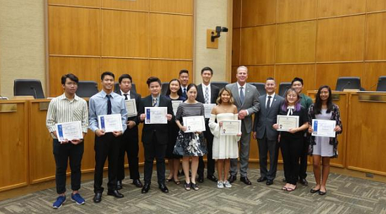 2017圣地亚哥亚太裔市长奖共有6名华人学生获奖。(图：美国《世界日报》)