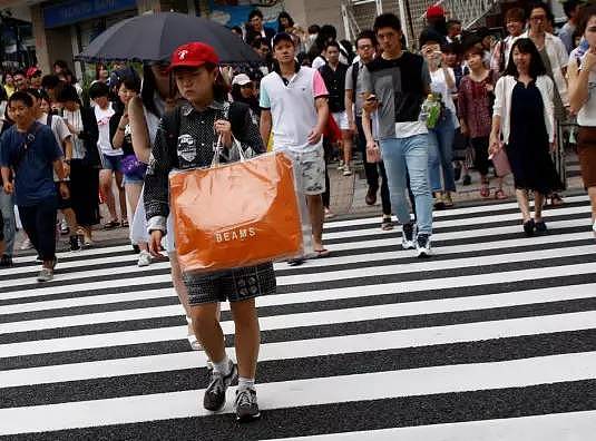 日本经济重现生机 全靠年轻人买买买 - 2