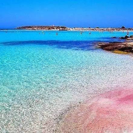 世界上唯一的粉色沙滩，最性感的海滩免签了 - 26