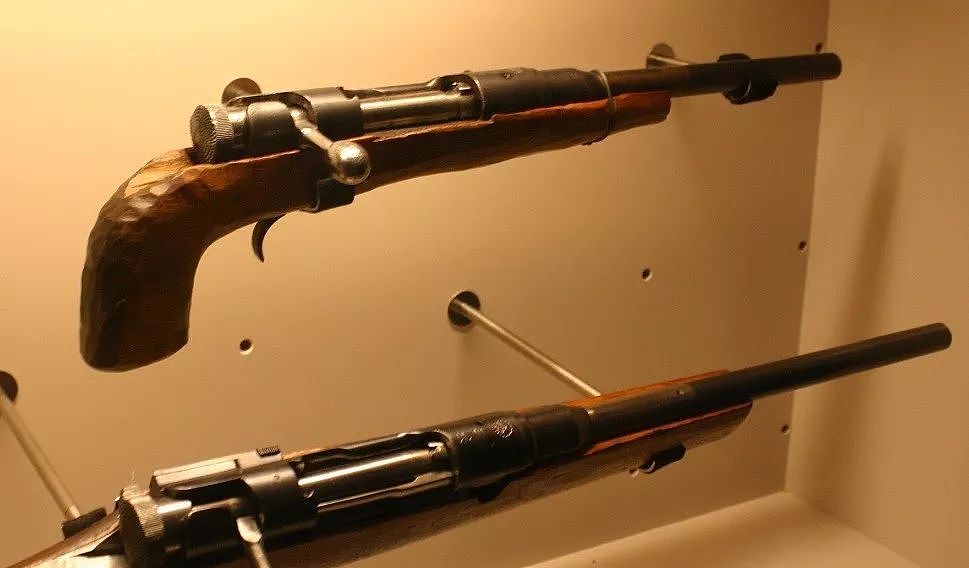 毛瑟和莫辛纳甘其实都有手枪版：对于“手炮”我只想说… - 7