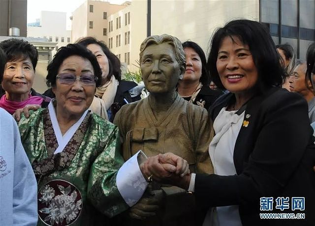 让全世界看见！这座日本人不敢直视的雕像，在旧金山揭幕了 - 1