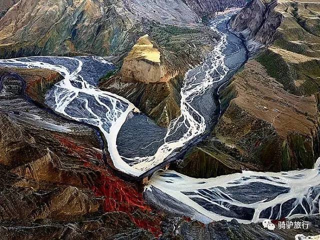新疆竟有个神奇处女奇观，惊艳奇绝，比美国大峡谷更震撼！ - 33