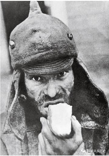 二战时期的苏联军服： 在苏芬战争中吃亏，在苏德战争中沾光 - 4