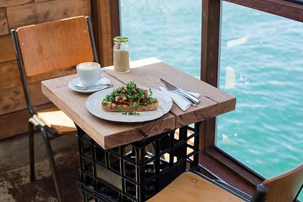 下飞机第一餐吃什么？悉尼8家最美海边Café，引领吃货们奔向大海 - 49