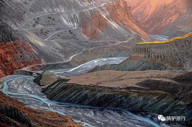 新疆竟有个神奇处女奇观，惊艳奇绝，比美国大峡谷更震撼！ - 34