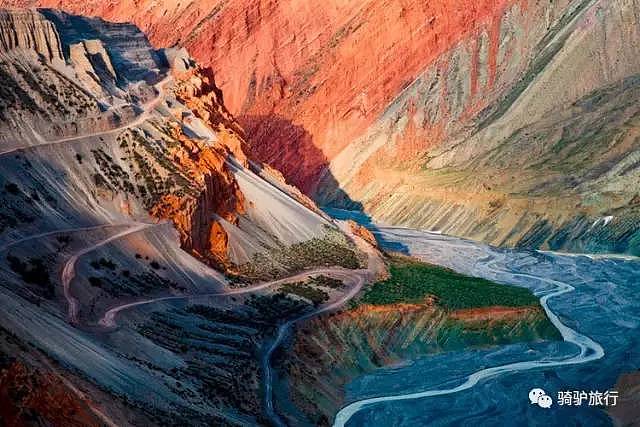 新疆竟有个神奇处女奇观，惊艳奇绝，比美国大峡谷更震撼！ - 35
