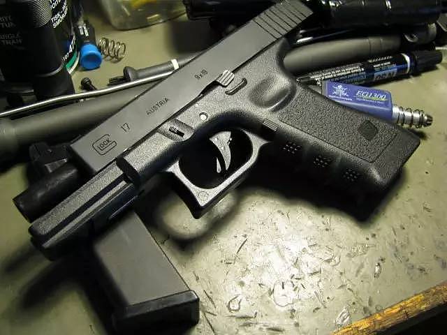 格洛克手枪为何能成为美国执法机关的标配武器？ - 7