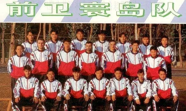 公安部下属的这队入驻重庆五年，拿到冠军的当年却不得不退出足坛 - 1