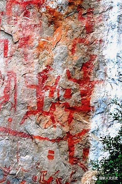 壮乡瑰宝、世界奇迹：左江花山岩画，岩画的自然展览馆 - 13