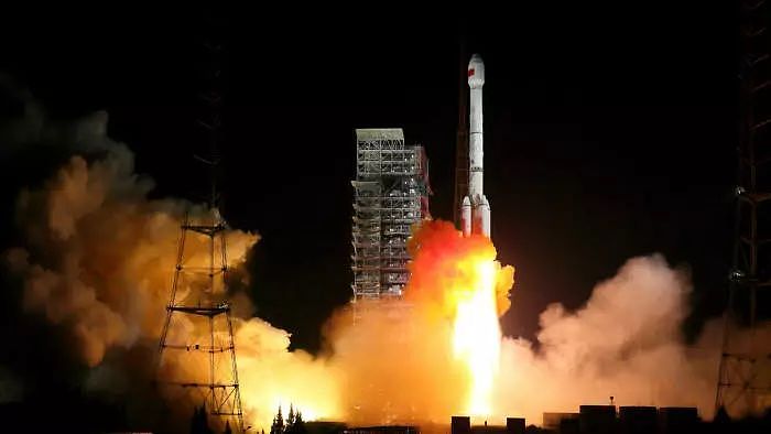 大消息！“一箭双星”发射成功，中国北斗导航进入全球组网时代！ - 1