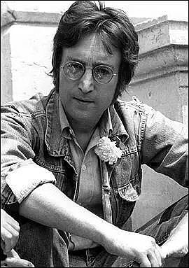 约翰·列侬75年造型风靡格莱美，小白花霸屏致敬女权抗争！ - 11