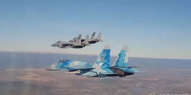 乌克兰战机坠毁，却阵亡了美军飞行员，俄罗斯：活该 | 军情晚报 - 9