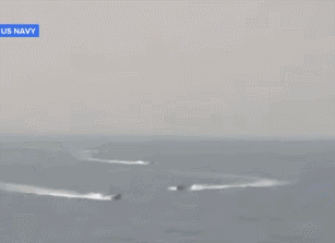 群殴航母？中国56艘无人艇编队现身南海，画面太震撼了 - 10