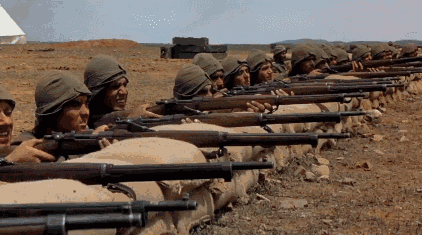 一战不只有机枪与大炮，澳洲牛仔上演骑兵最后的辉煌｜军武电影 - 23