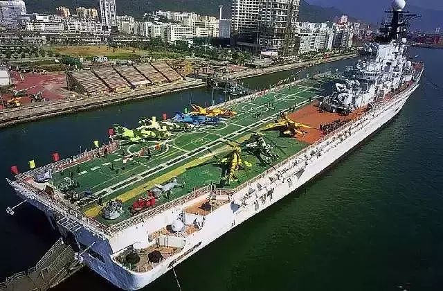 美国军官称：中国军舰是古董，如今这句评价落在俄军头上了｜军情晚报 - 12