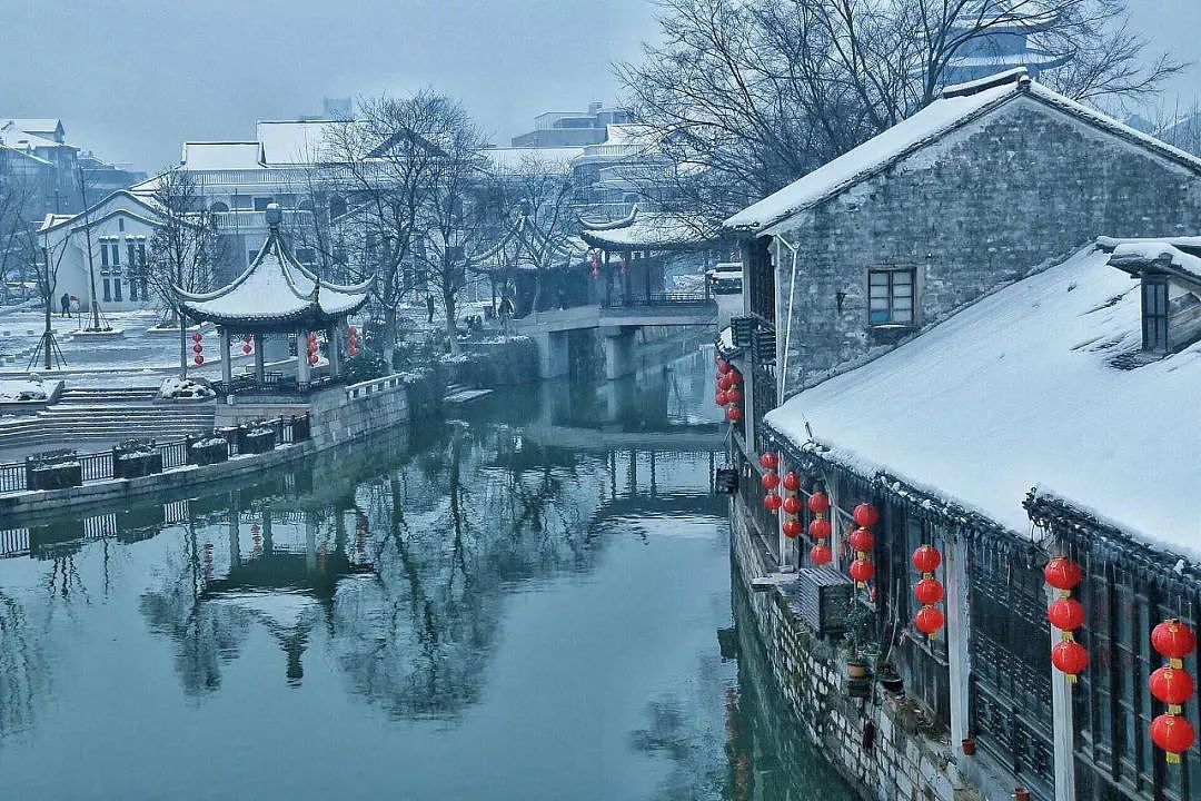 它是中国第一座被列入世界文化遗产的江南小镇，没有乌镇周庄盛名，竟是如此迷人！ - 11