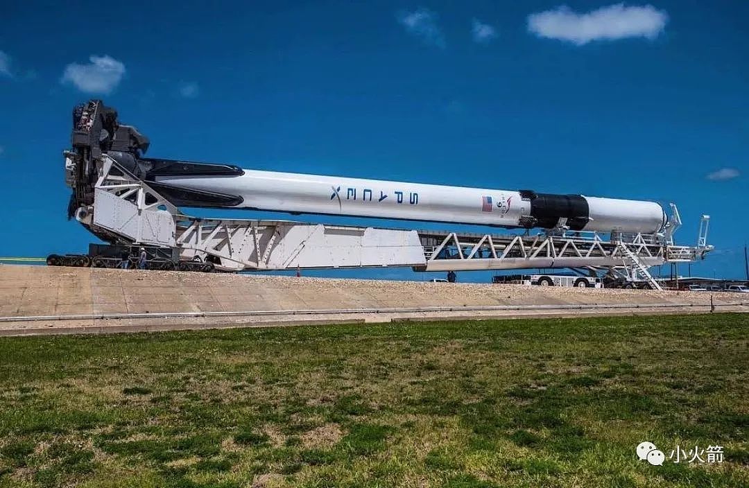 小火箭剖析SpaceX公司的最新版猎鹰运载火箭｜军武正片 - 2