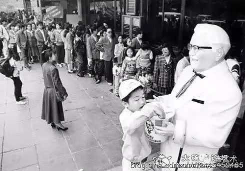 一组老照片，看100年来中国人都怎么过年？还是过去过年有规矩，有年味！ - 74