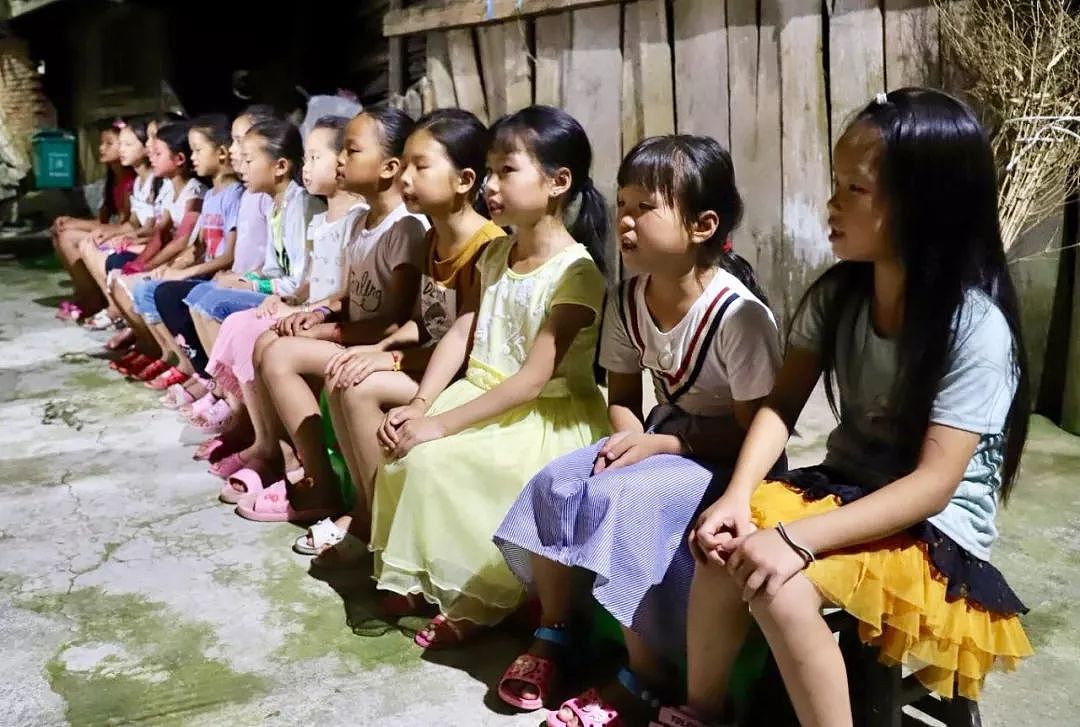 和孩子守护千年侗寨，留住“活着的非遗文化” - 10