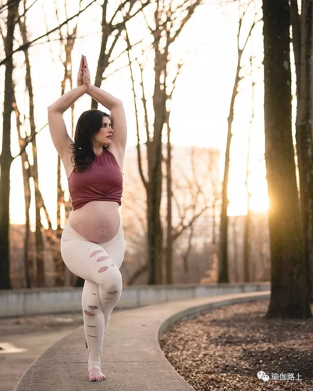 女生怀孕前后对比照，瑜伽女人亮了！ - 8