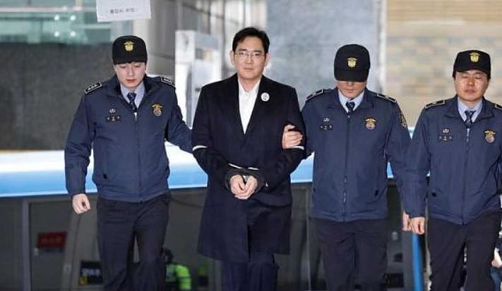 韩国三星贿赂总统那哥们，今天奇迹般的缓刑出来了。。。 - 22