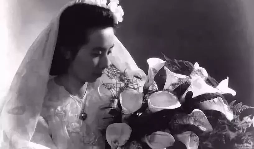 94岁裸捐1857万，才华不输杨绛，她是100年来最美女人之一 - 10